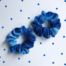 Load image into Gallery viewer, &#39;WAVE CHASER&#39; SWIM SCRUNCHIE